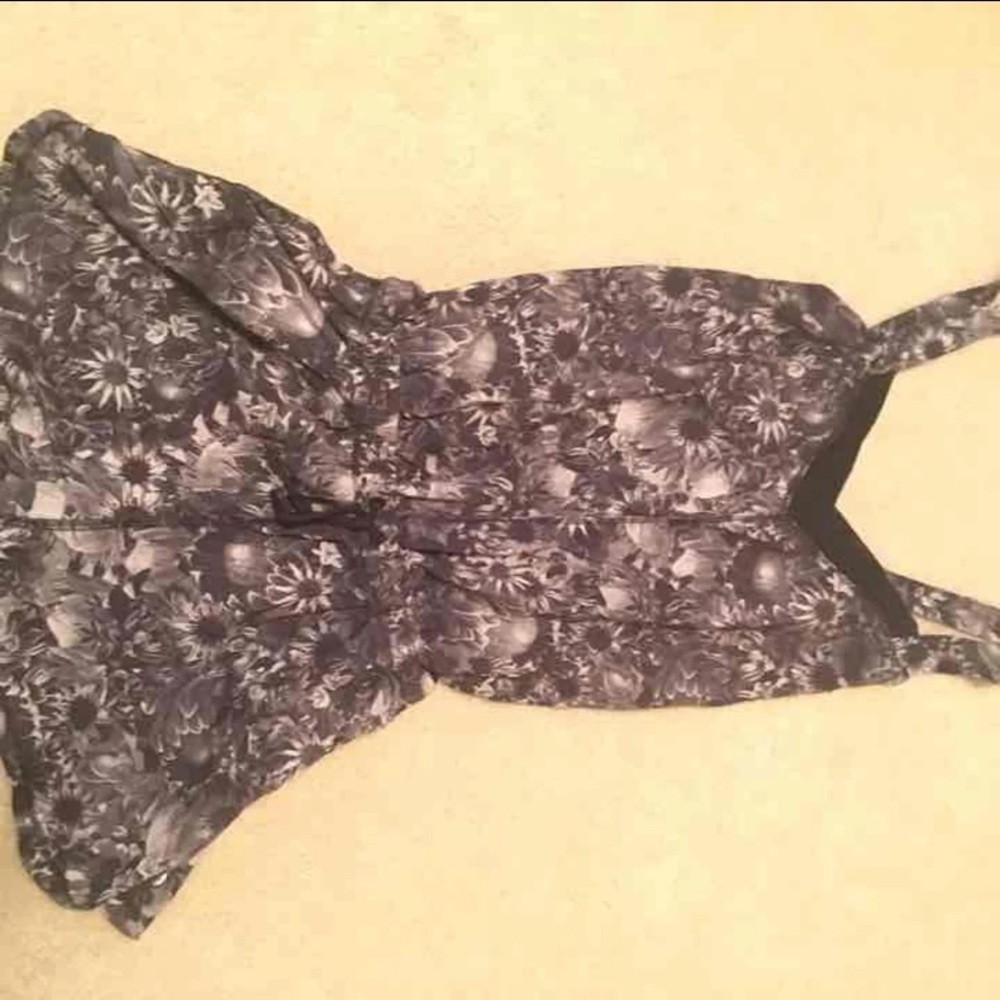 Lululemon Runsie Romper 4 - Picture 2 of 7
